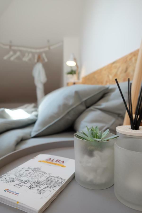 La Casa Di Ringhiera Apartman Alba Kültér fotó