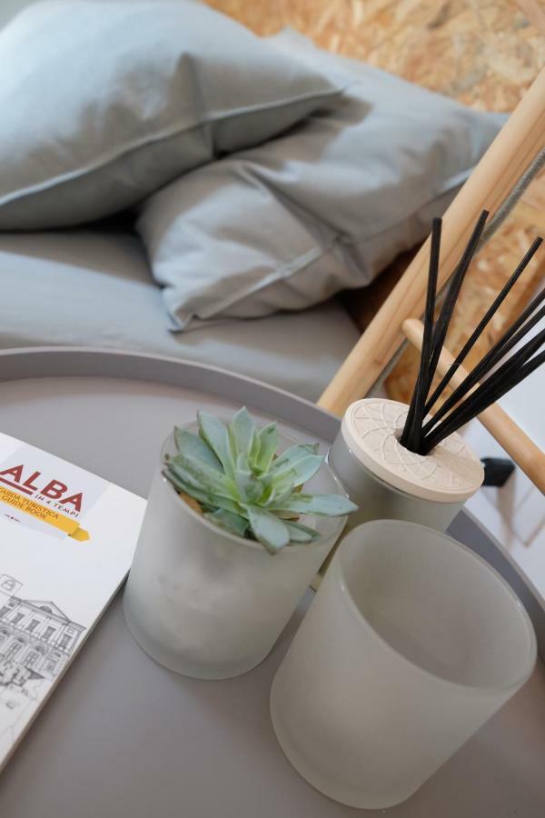 La Casa Di Ringhiera Apartman Alba Kültér fotó